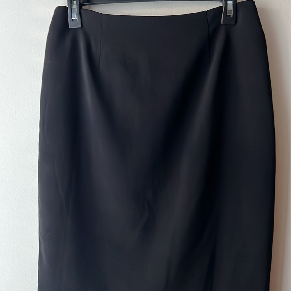 Nora Gardner || Black Pencil Multifunction Skirt. Sz. 6 View 4